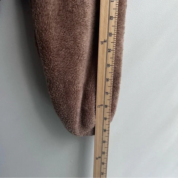 Earthbound Cropped Sherpa Jacket Size Large, Brown, EUC - Picture 3 of 9